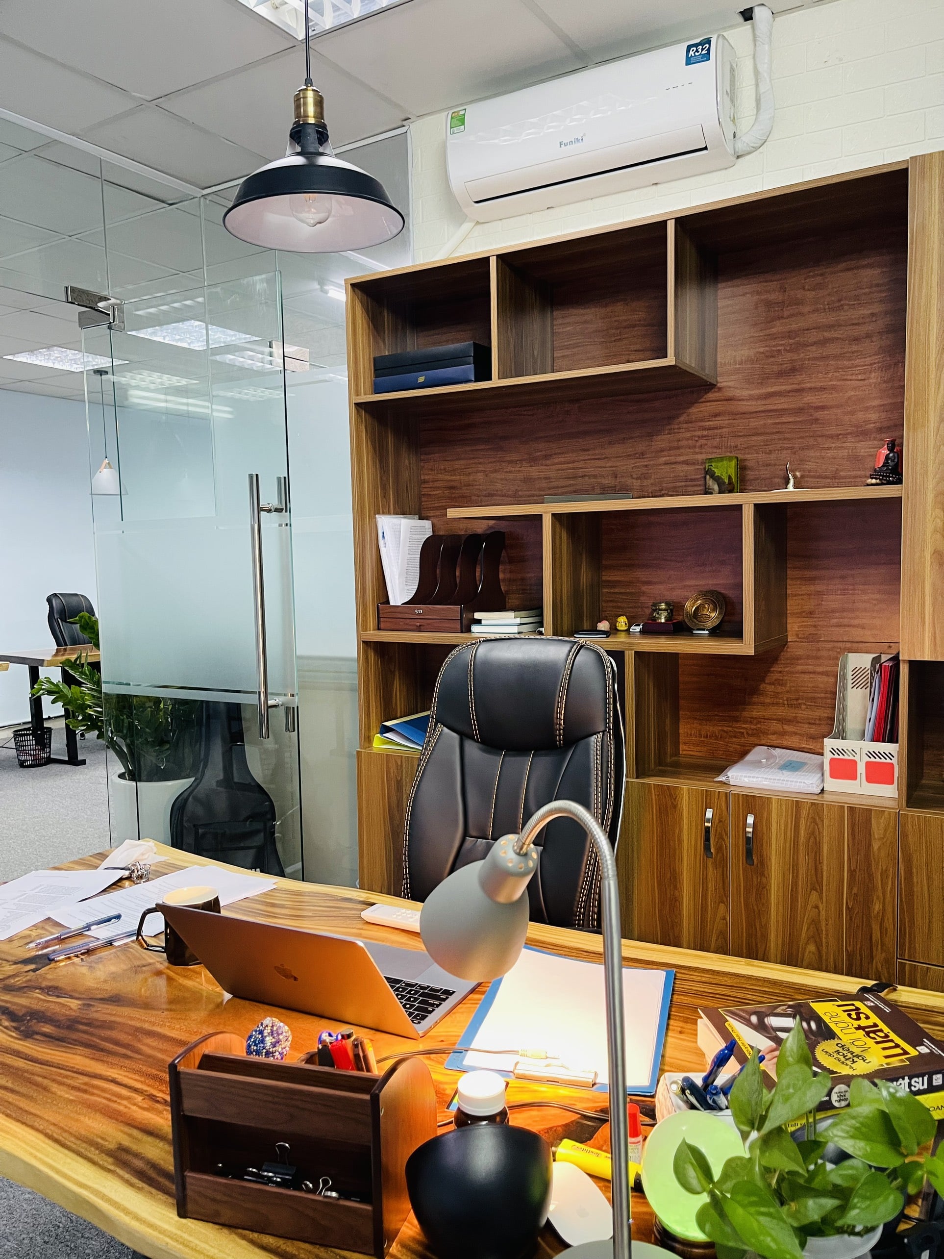 15effbe4f15906075f48 min