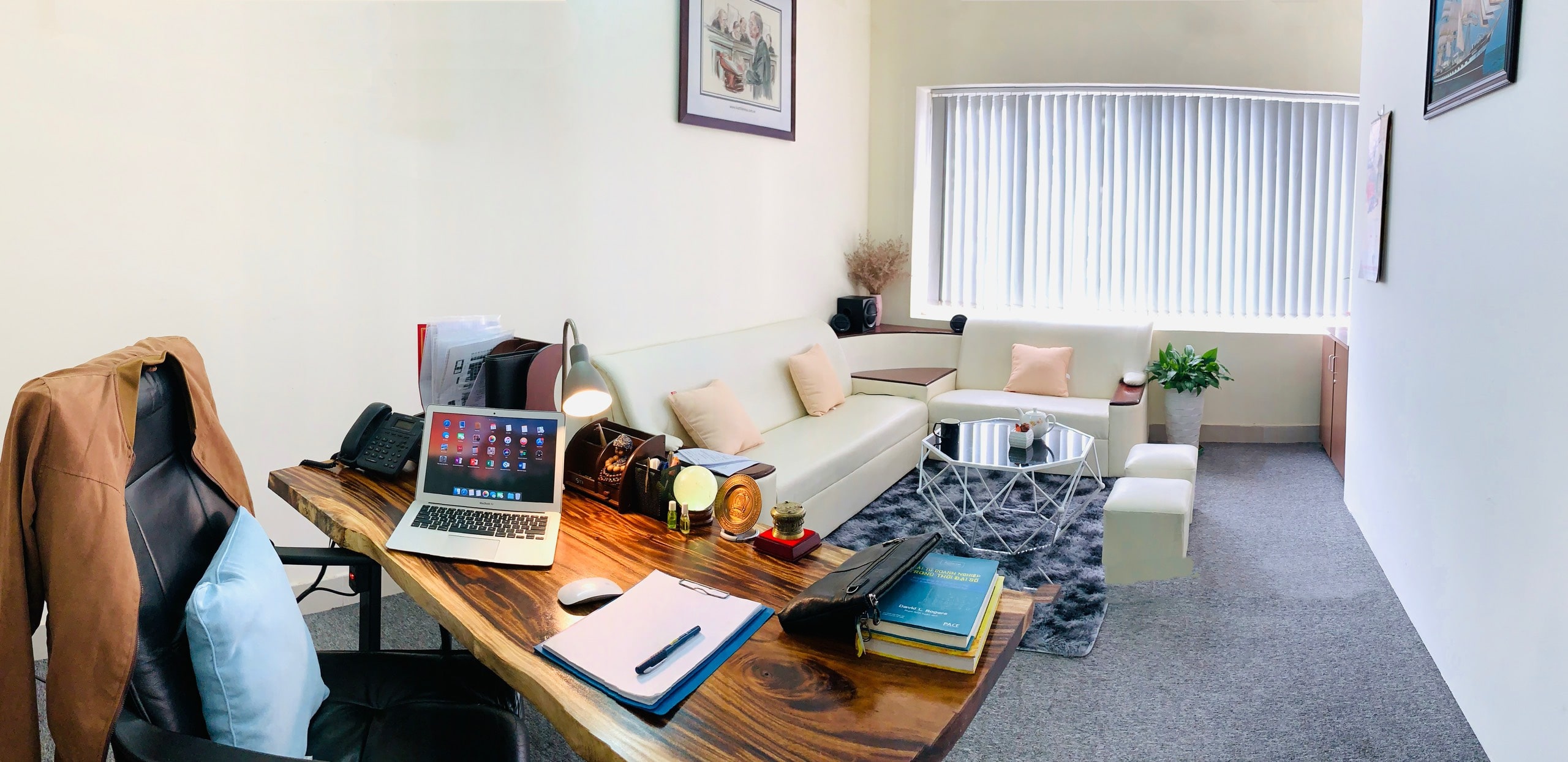 z2703259730821 0842dc07023bd586bfb8d2896301fbf3 min