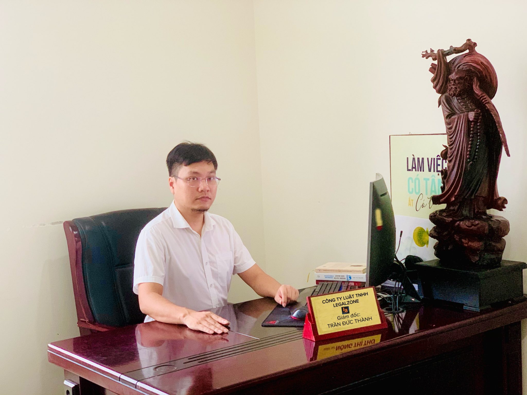 Luat su Tran Duc Thanh 2048x1536 1