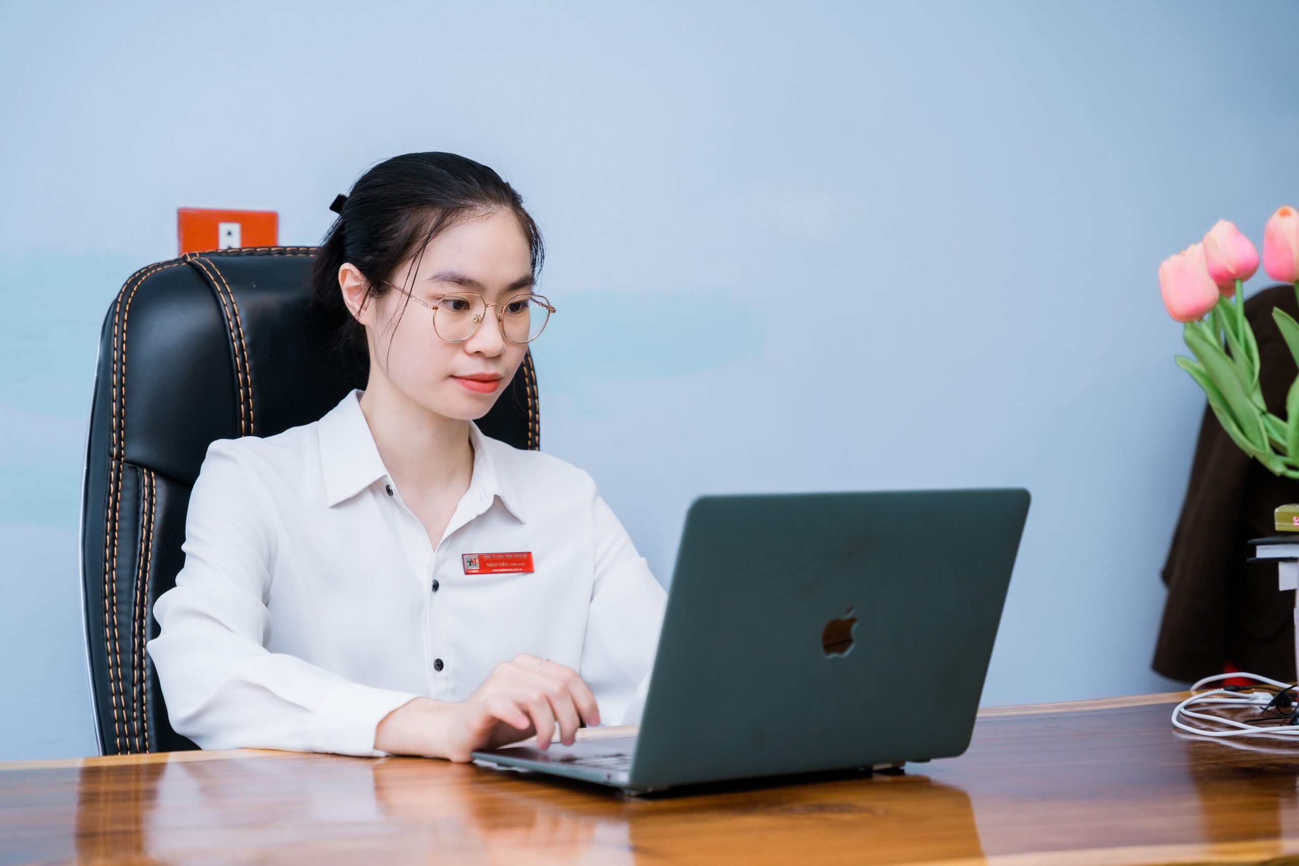 Đội Ngũ Nhân Sự 9 HAI04135 scaled