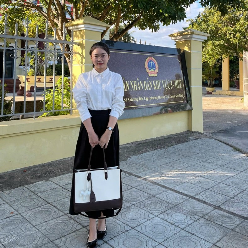 Luật sư Hà Thanh Trang